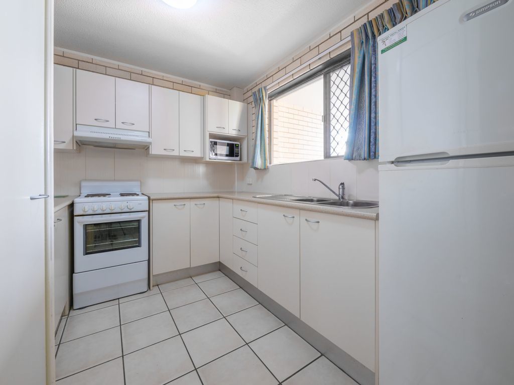 Levuka Unit 2, 14 Moreton Pde. Kings Beach