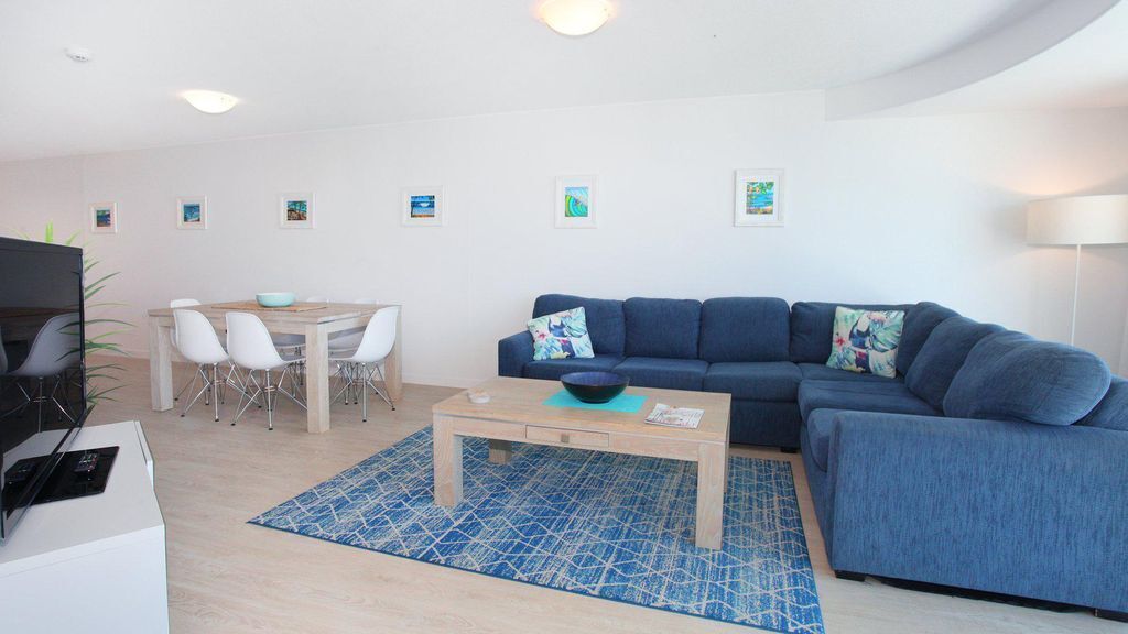 Sirocco 506 - Two Bedroom Unit Sleep 6 - Free Wifi - Located on the Front of Mooloolaba Esplanade