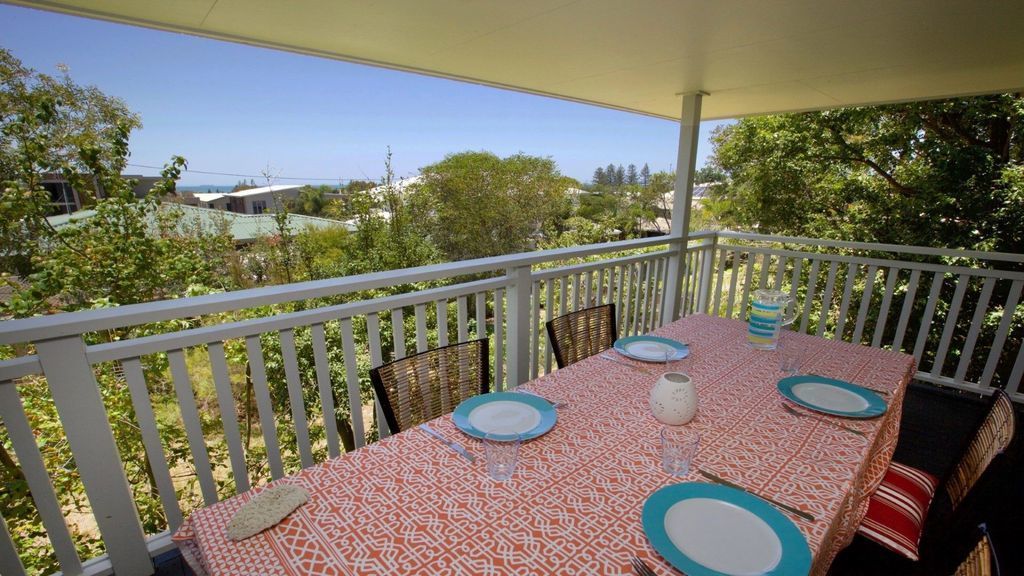 21 Cooroora Street Dicky Beach QLD