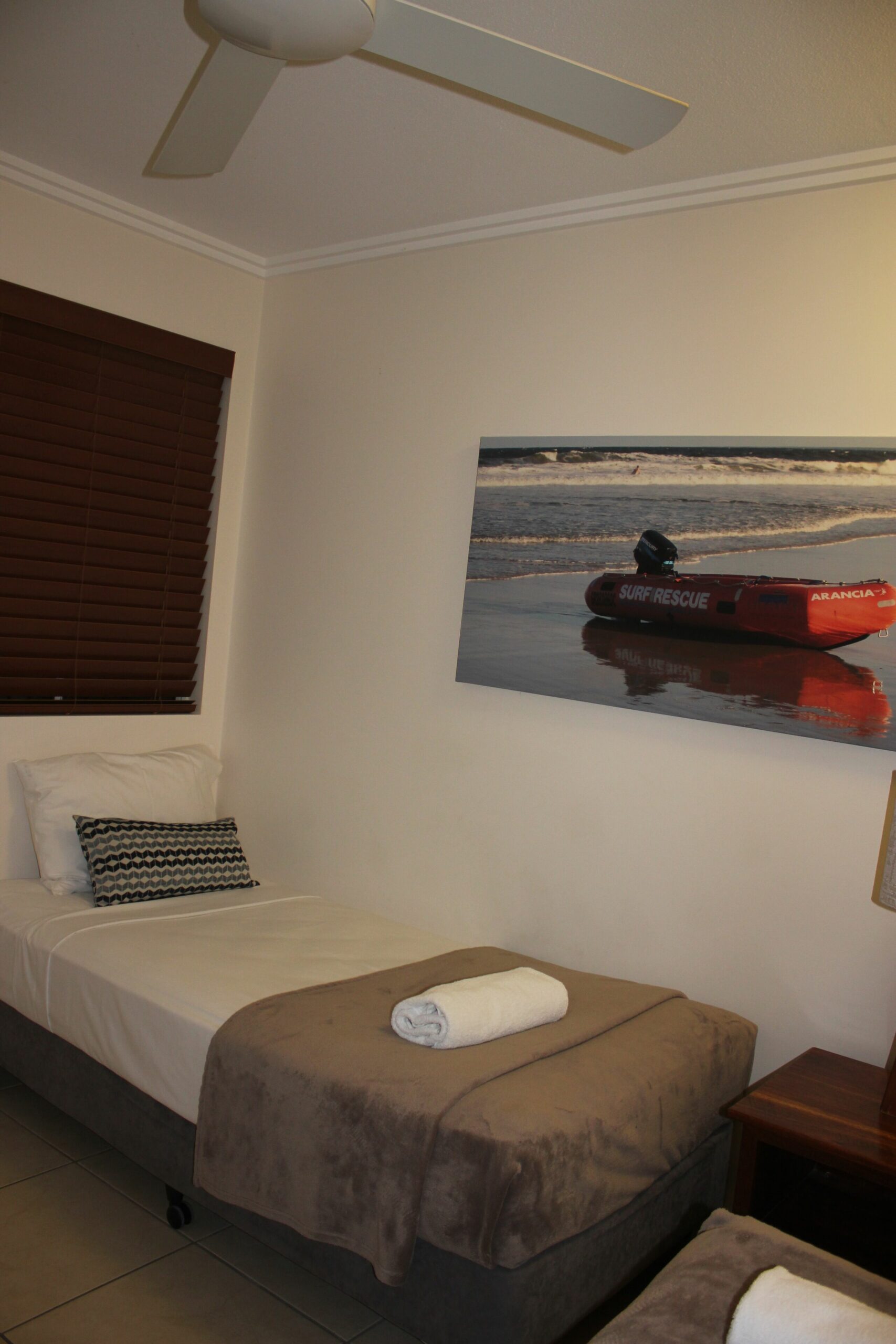 Rolling Surf Resort Kings Beach Beachfront Ideal Apartment