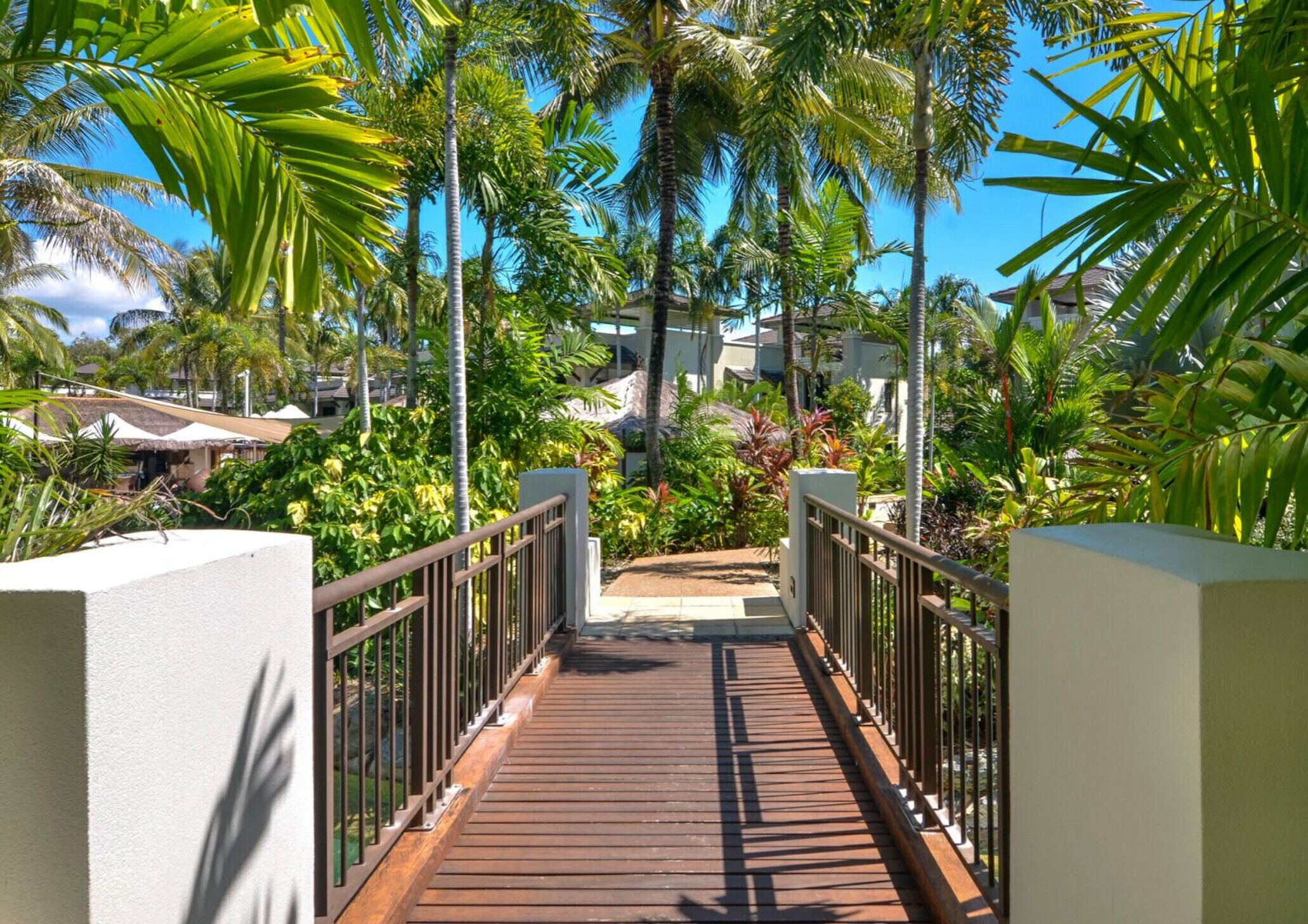 227 Sea Temple Port Douglas 2 Bedroom Penthouse Apt - Free WIFI