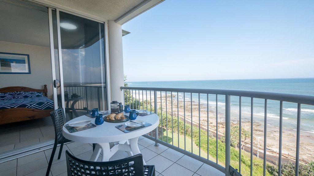 Monterey Lodge Unit 16, 27 Warne Terrace. Kings Beach