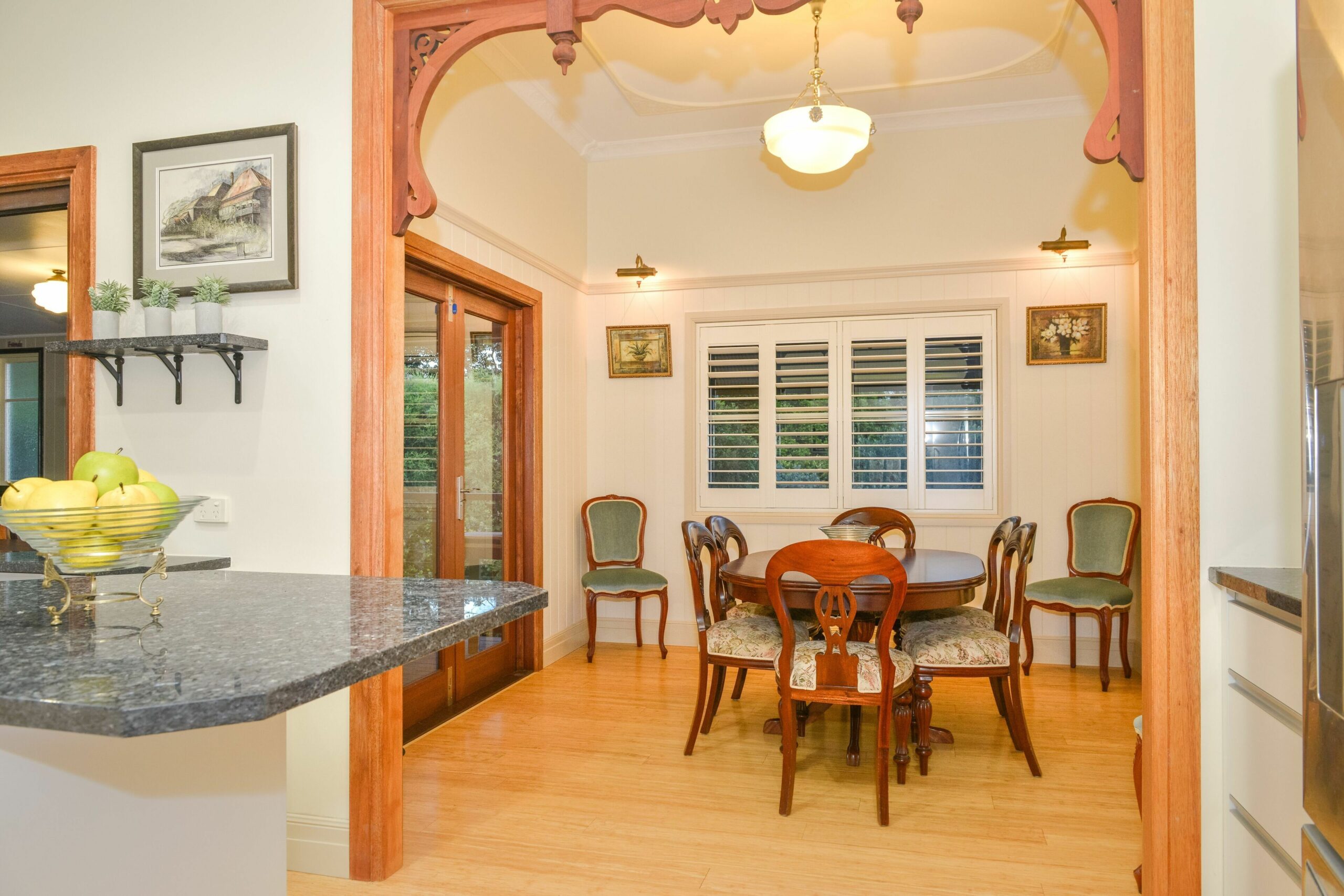 Gracious Spacious & Charming Queenslander, Walk Into Maleny