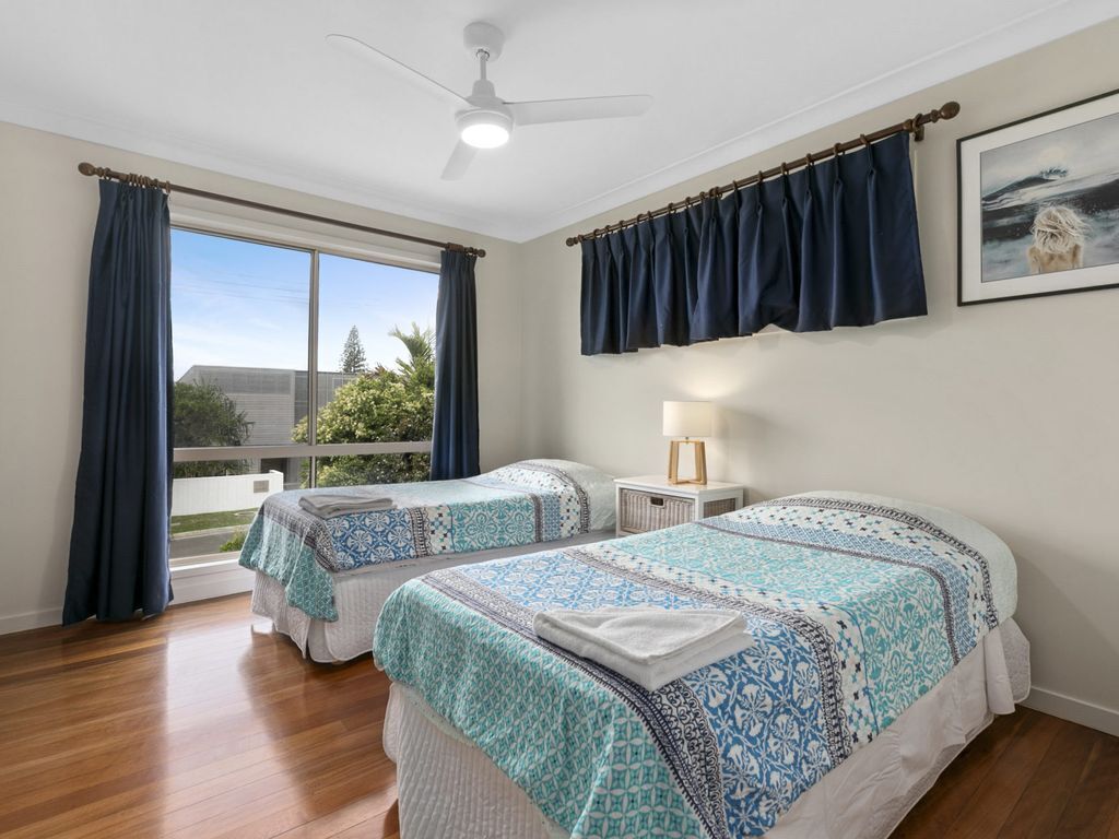 Sundance, Pet Friendly Beach House In Peregian! 59 Lorikeet Drive