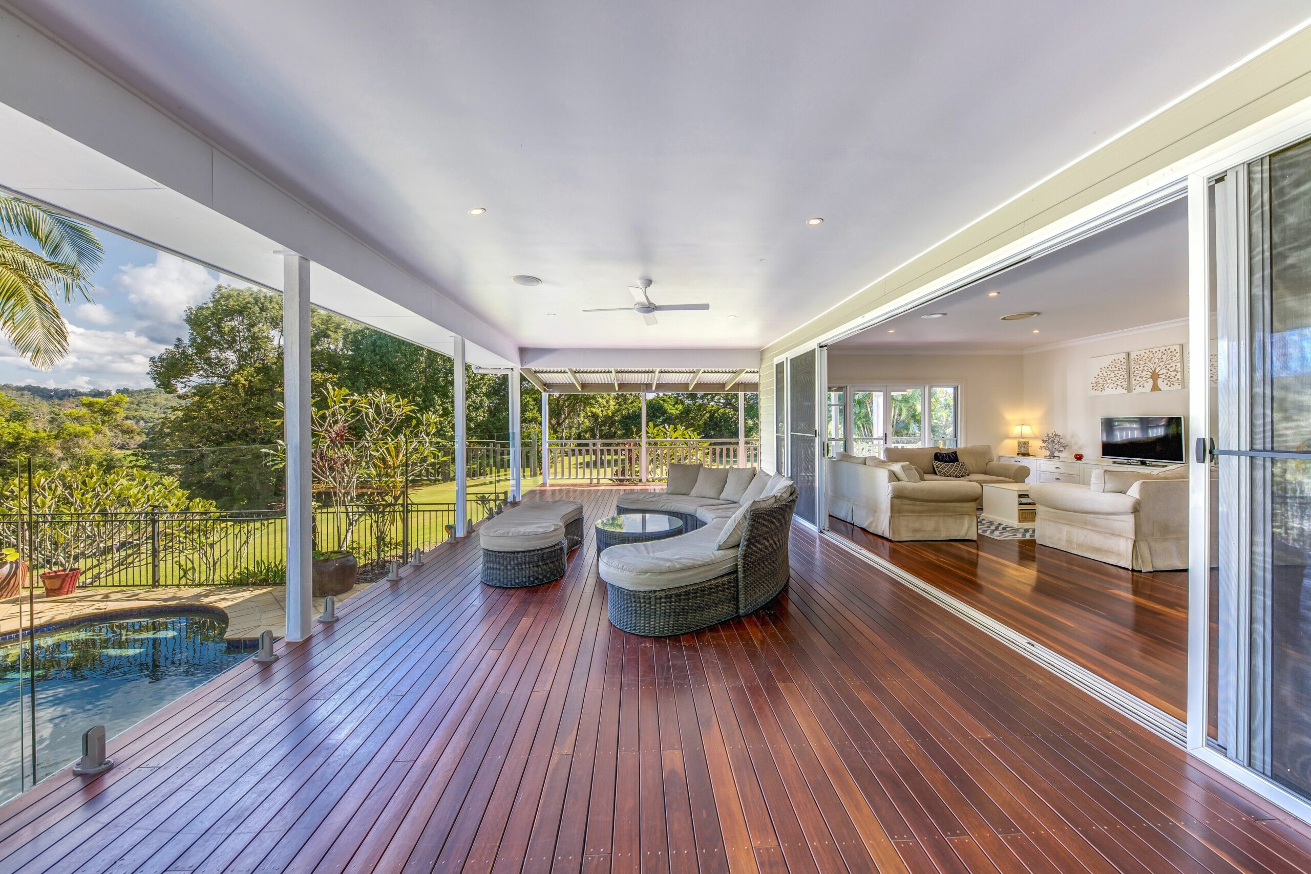 The Frangipani Farm - luxury accommodation on the Sunshine Coast