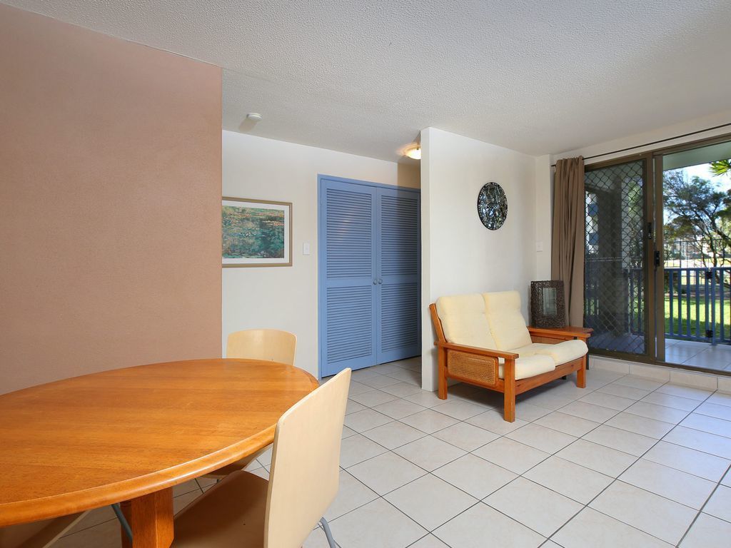 Levuka Unit 4, 14 Moreton Pde. Kings Beach