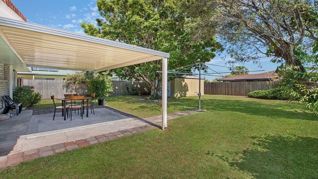 35 Nelson Street Golden Beach, QLD