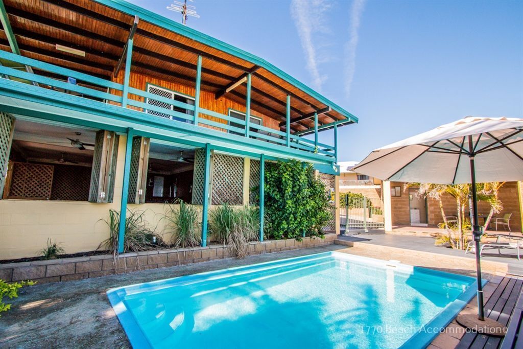 Cooinda - Enjoy the Best of Both Worlds With Panoramic Ocean & bay Views on the 1770 Headlands