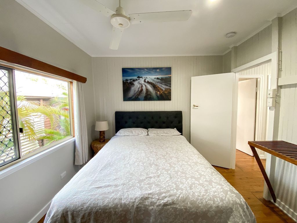 Ocean Shores UP - Burrum Heads- Riverfront - Pool -2br