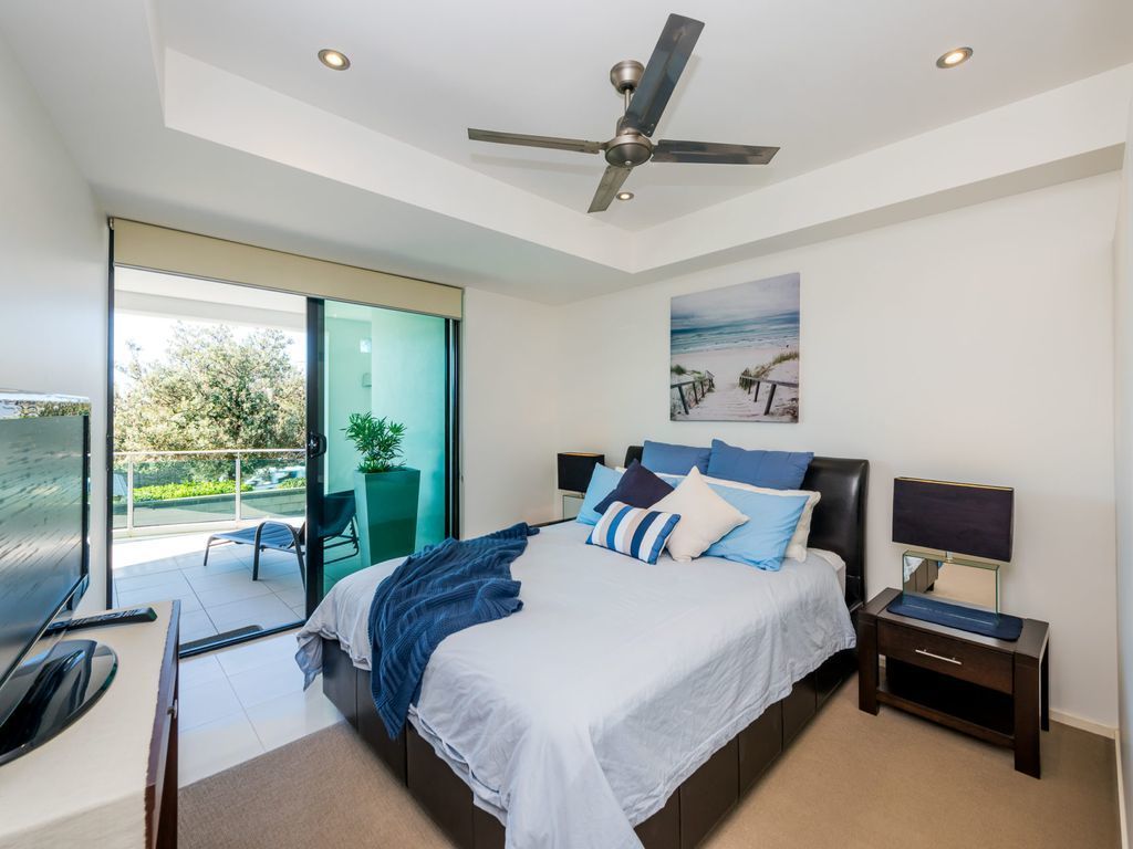 Stylish Beach Side Apartment - Unit 5 - 33 Lorikeet Drive