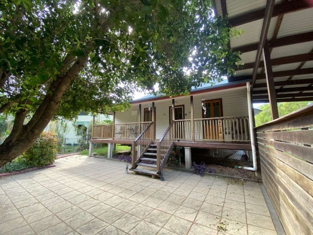 Turtles Rest - Toogoom- 2br, Inground Pool, Pets Welcome