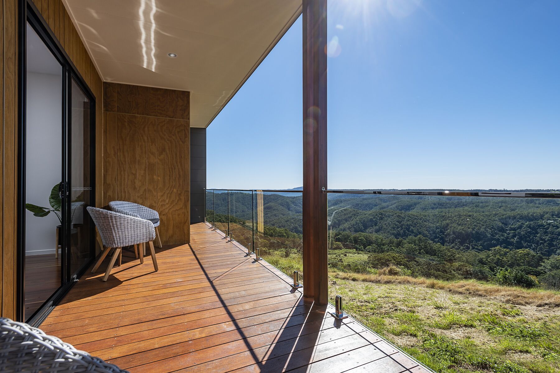 Luxury Cabins - Best Views in Maleny
