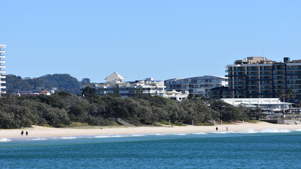 Sandcastles 102 on Mooloolaba Beach, Sun, Sand and Cool Breezes