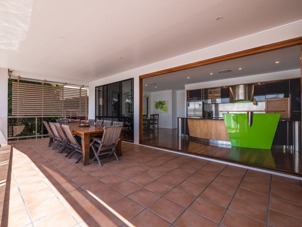 Campbell St, 11 Moffat Beach