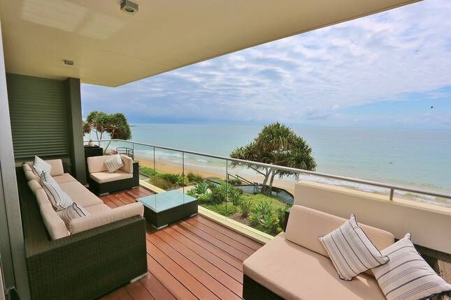 Gorgeous Beach Front Living