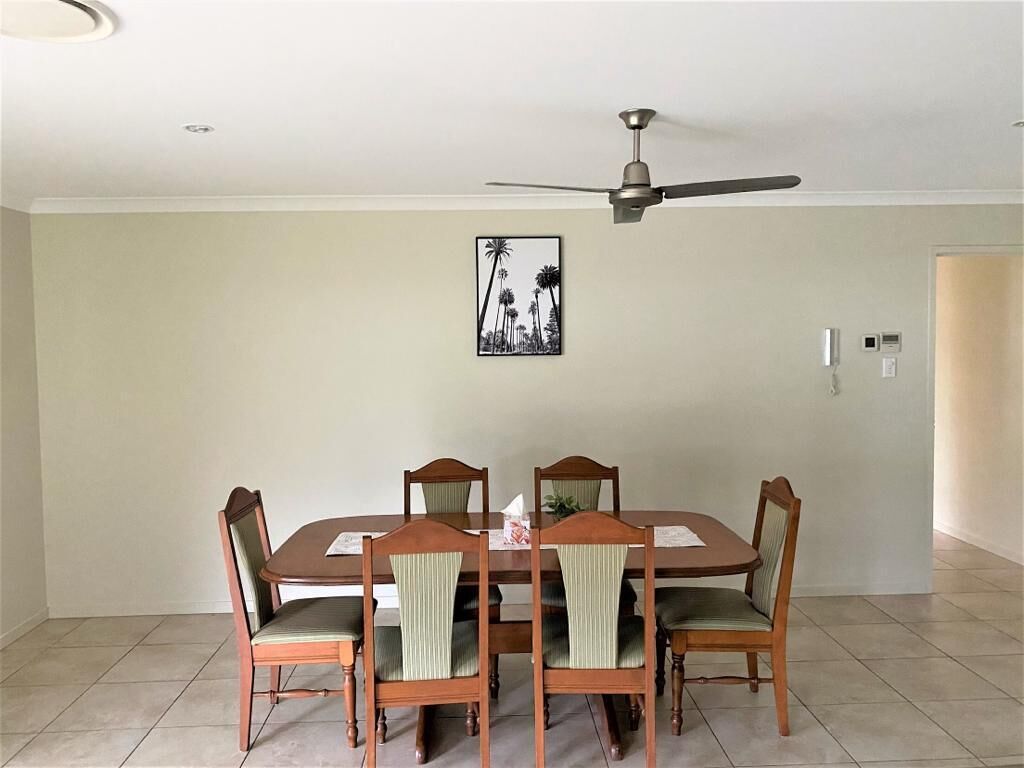 Private Home 4beds 2baths, 7 Minutes From Gladstone Airport