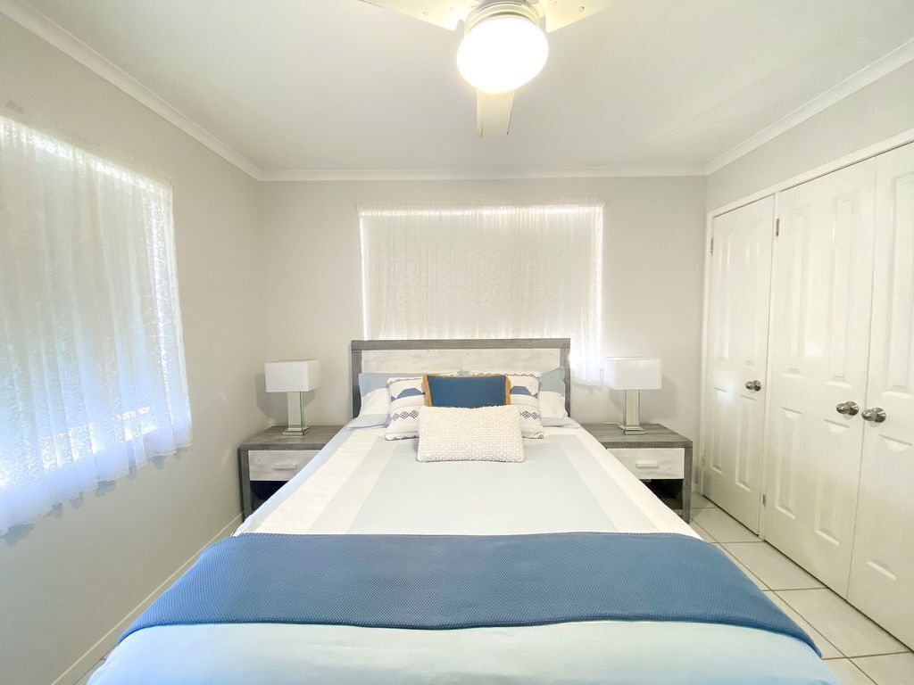 Beach House on Burrum- Close to Beach- 3br- Wifi-foxtel