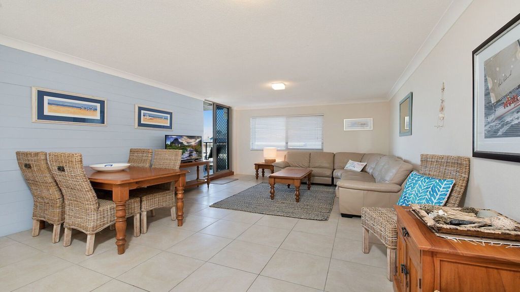 Chiswell Place Unit 2 Kings Beach QLD