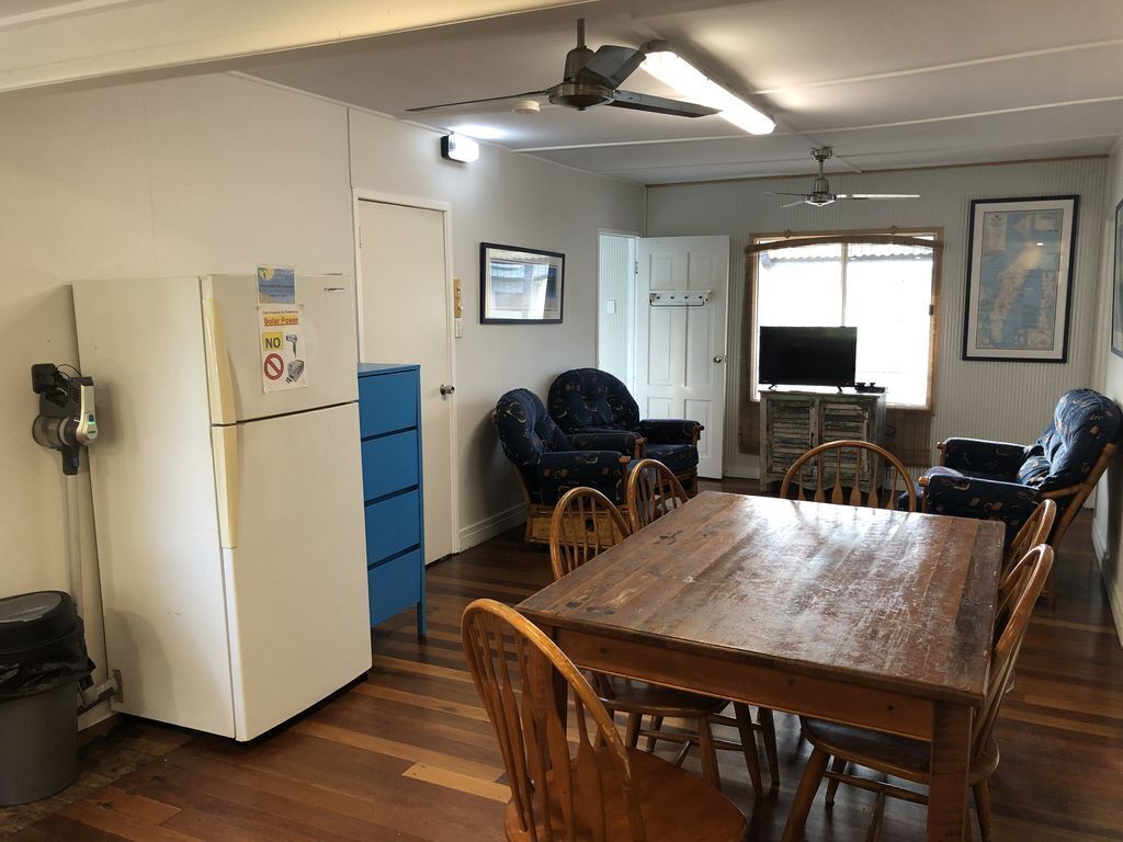 Fraser Island Classic Beach House - 1 Minute to the Beach