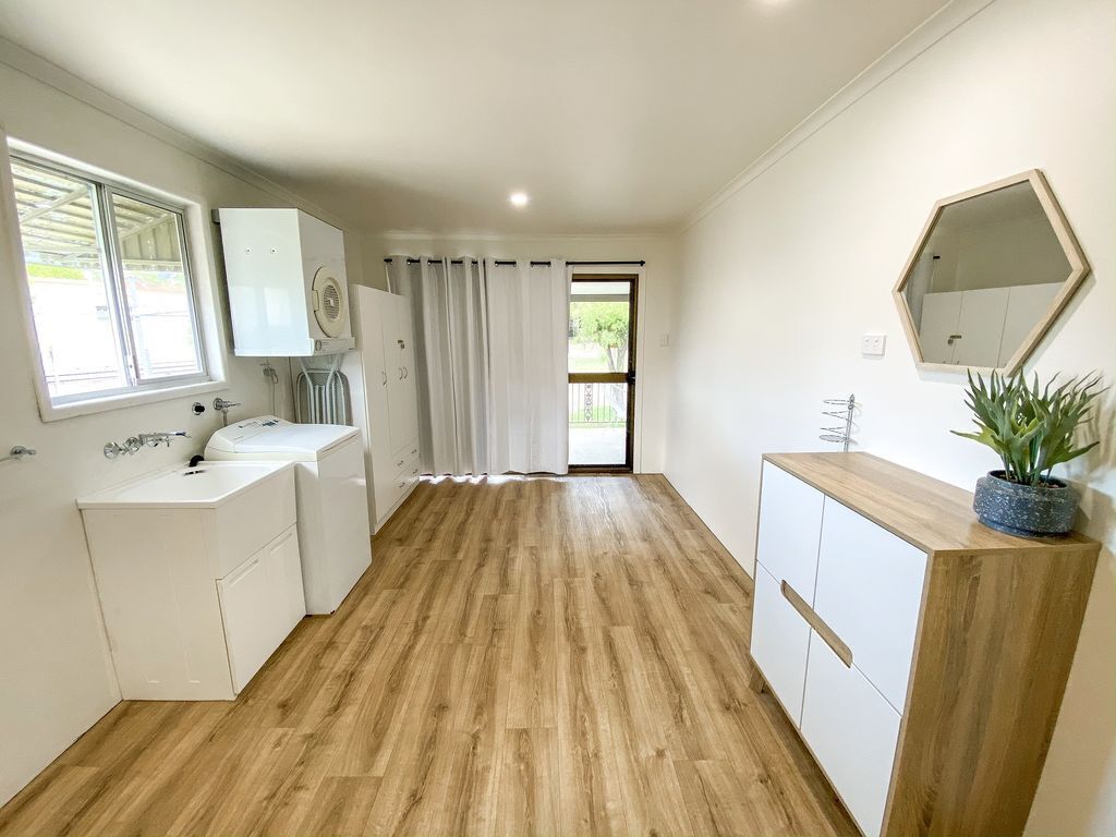 The Shack - Burrum Heads - 2BR - Refurbished - Air Con