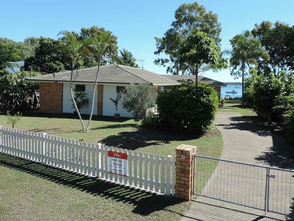 Conway – Burrum Heads- Riverfront – 3br- Aircon-pets Welcome