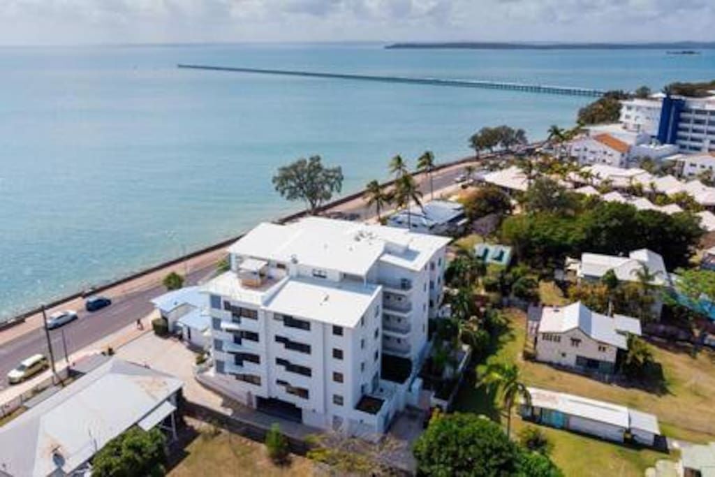 1 Bedroom Apt, Ocean View, Urangan,