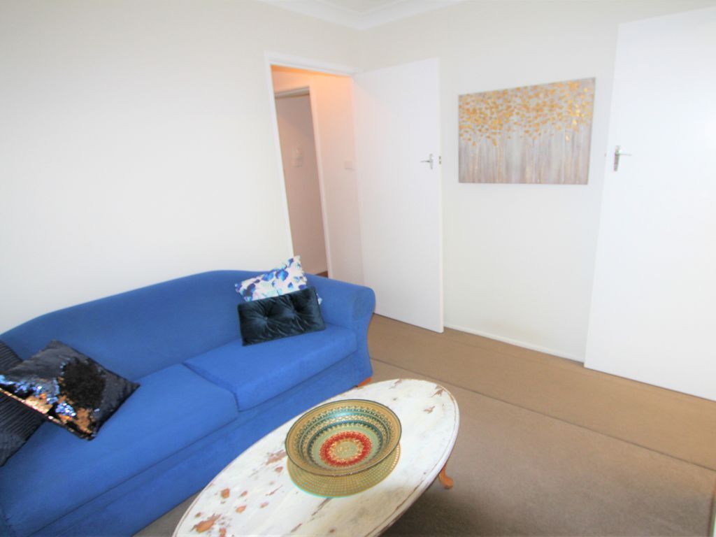 Moffat Beach House 3 Minute Walk: Cafes, Brewery, Park, Beach, Pool, A/c, Pets!