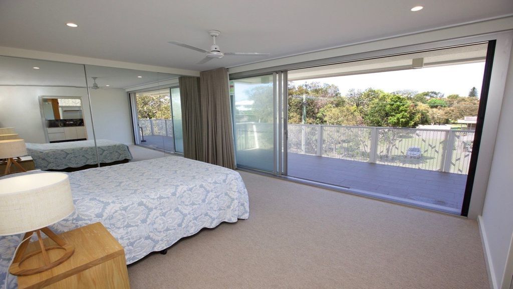 19 Hume Parade Unit 2 Currimundi QLD