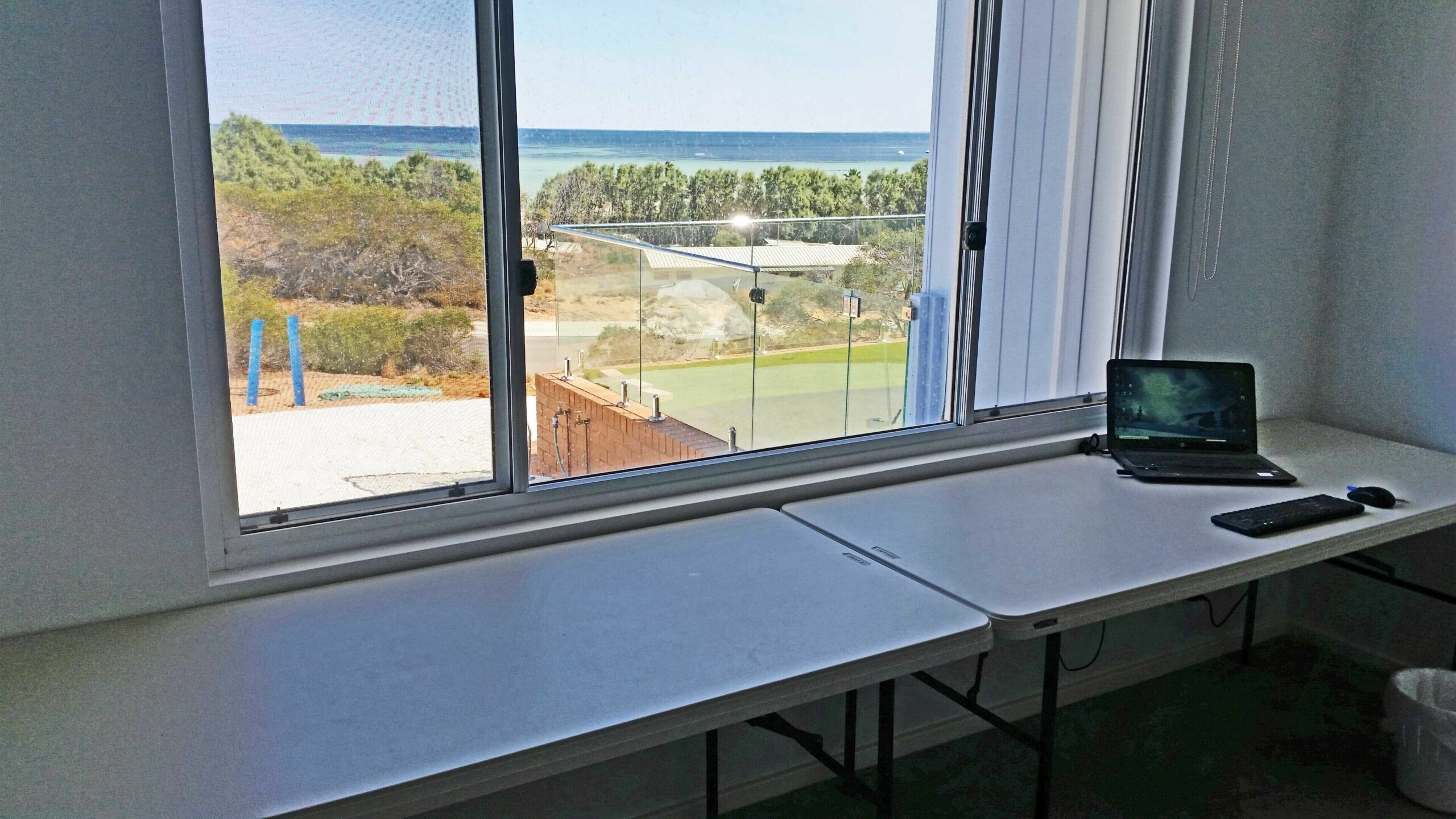 "Bay Reflections"  Magic Retreat with Absolutely Panoramic Views over Shark Bay.