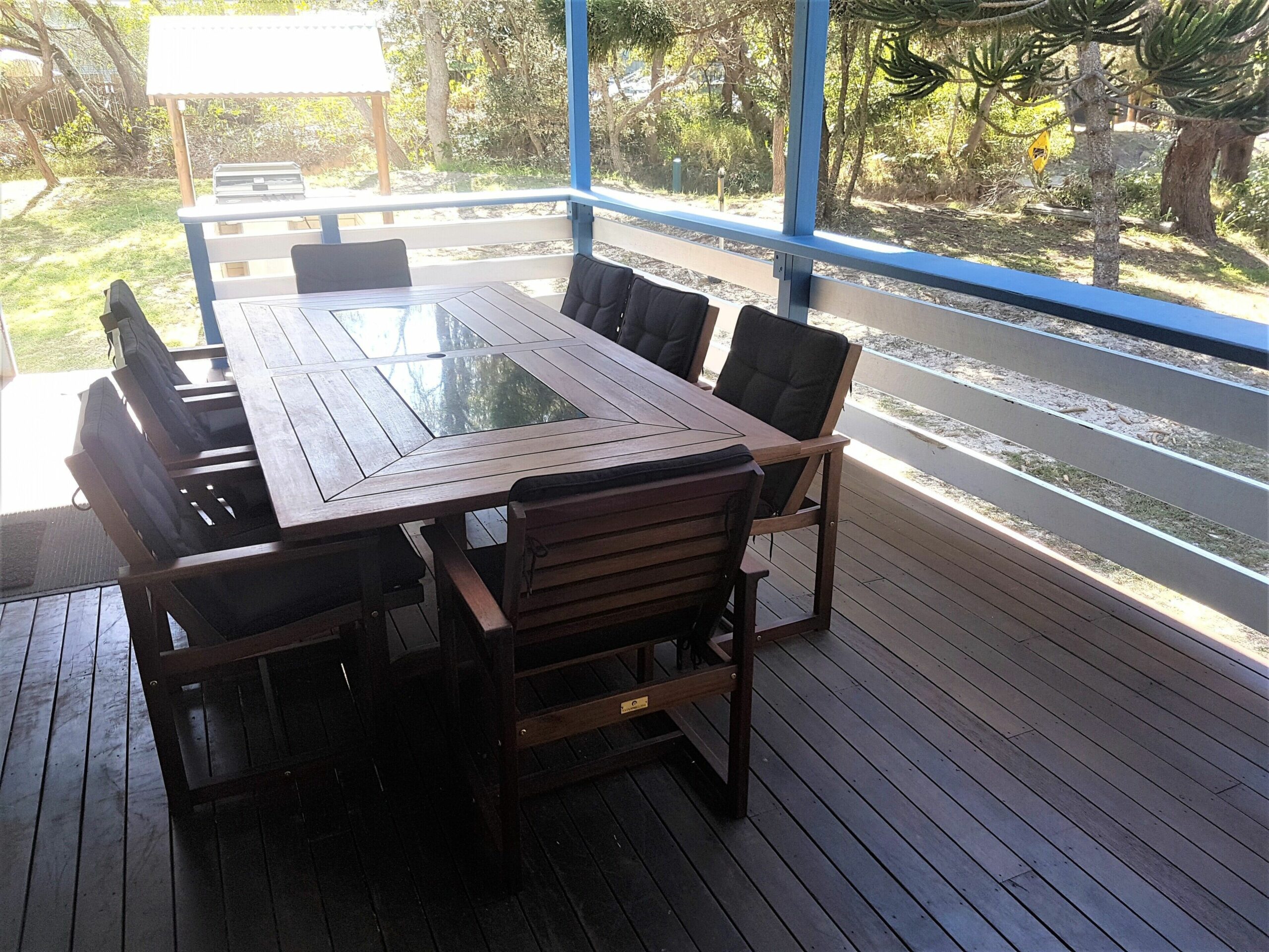 Fins - Happy Valley, Fraser Island - 5 Bedroom 4 Bath 2 Kitchen Free Wifi