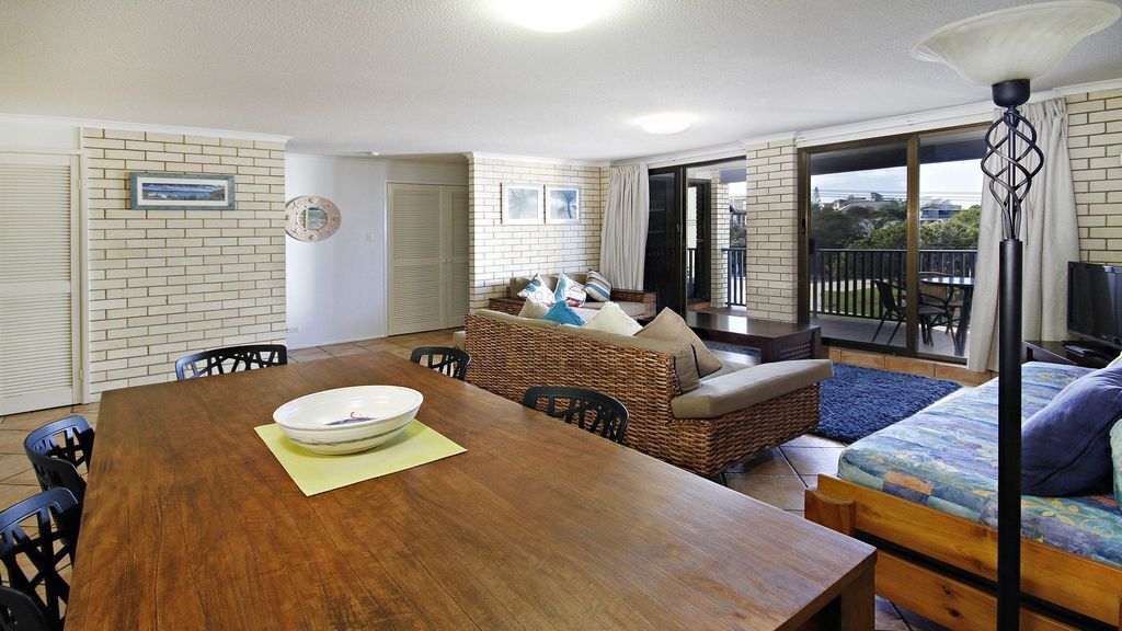 Levuka Unit 11, 14 Moreton Pde, Kings Beach