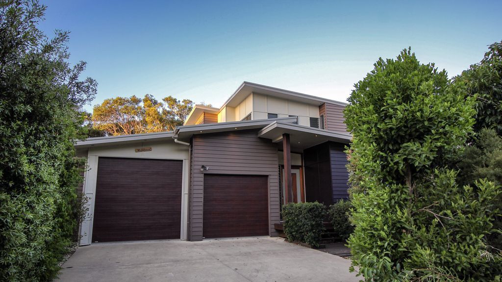17 Naiad Court - Modern, Open Plan Family Home With Covered Outdoor Area and Double Lock-up Garage