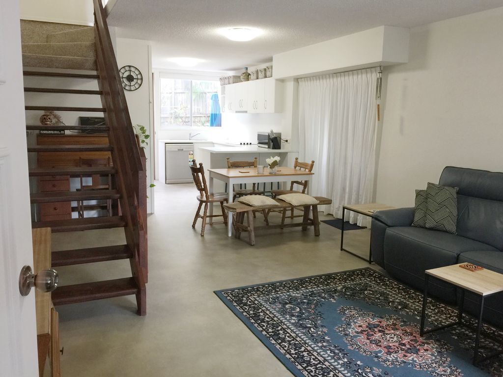 Private Townhouse one Street From Peregian Beach