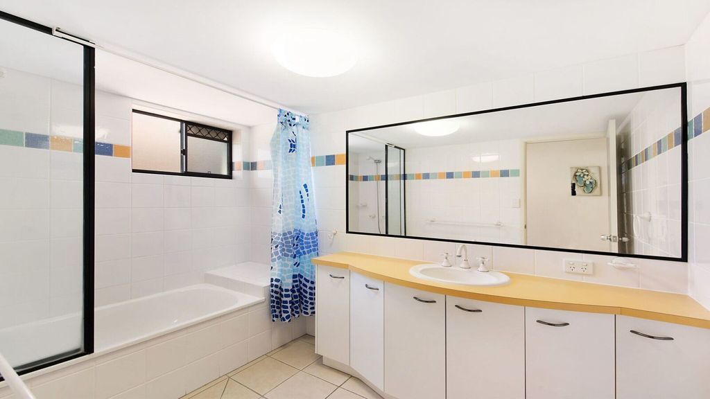 The Apartments Unit 8 Kings Beach QLD