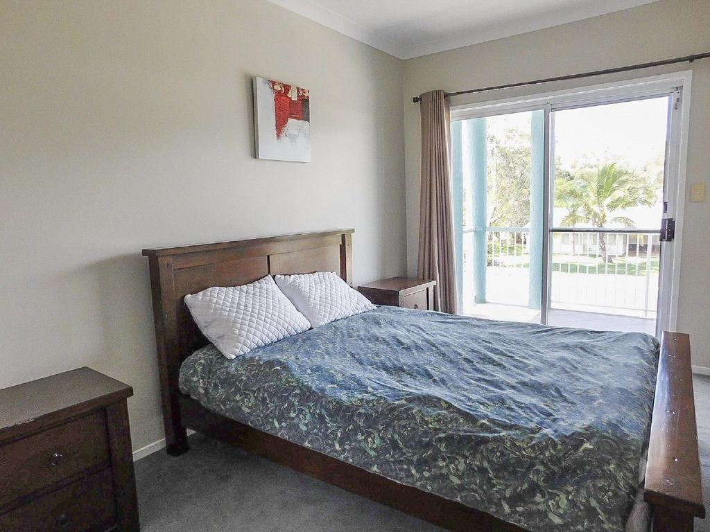 Stonesthro - Burrum Heads- Close To Beach - 5br- Aircon