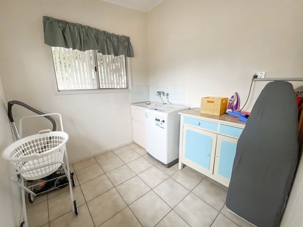 Beachcomber - Burrum Heads - Riverfront - 2BR - Pets Welcome