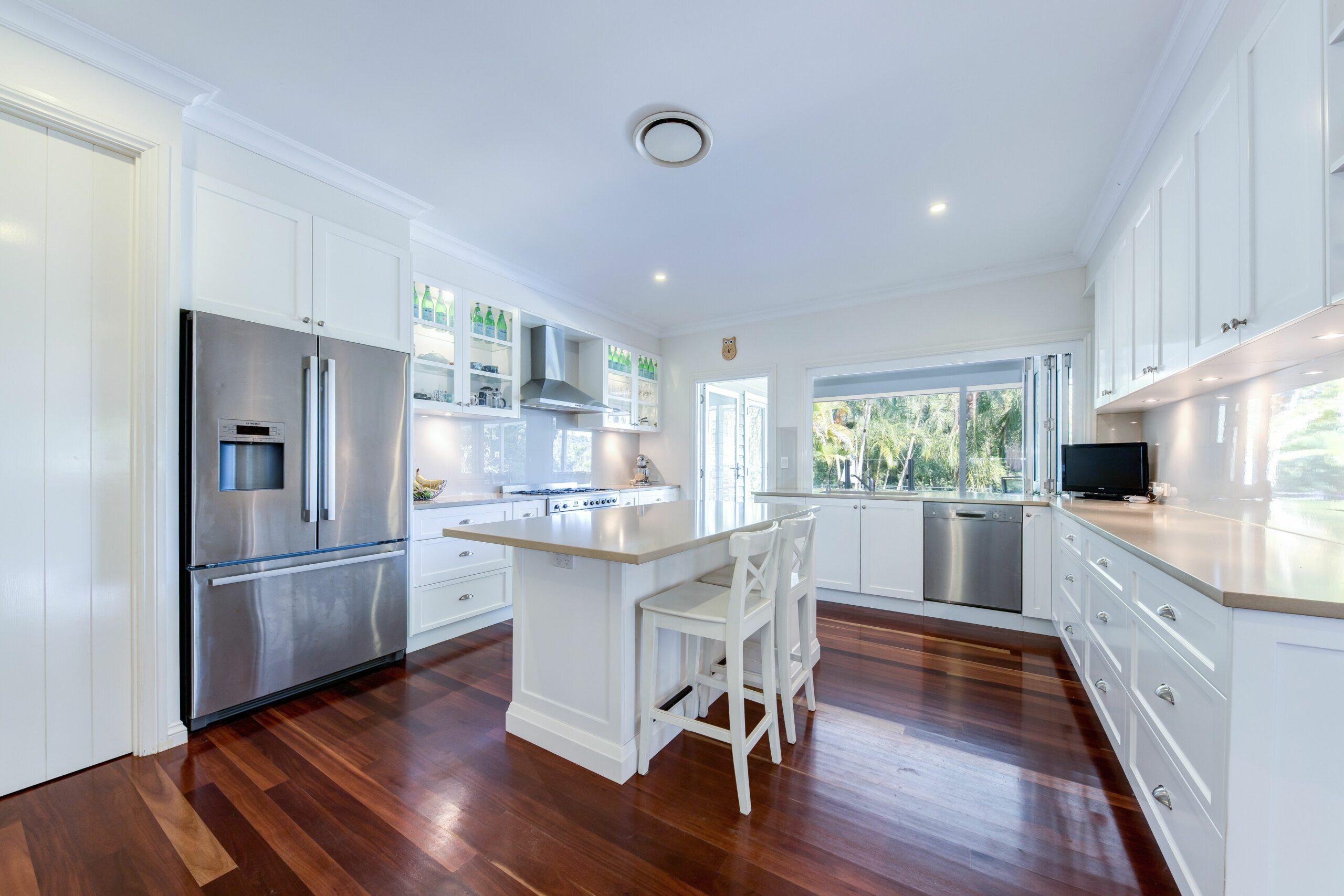 The Frangipani Farm - luxury accommodation on the Sunshine Coast