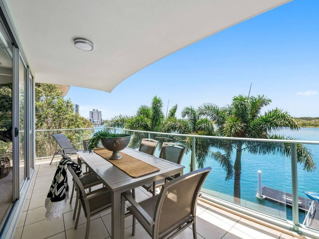 Luxury Waterfront Views! Maroochydore! Free Wifinetflixparkingwine