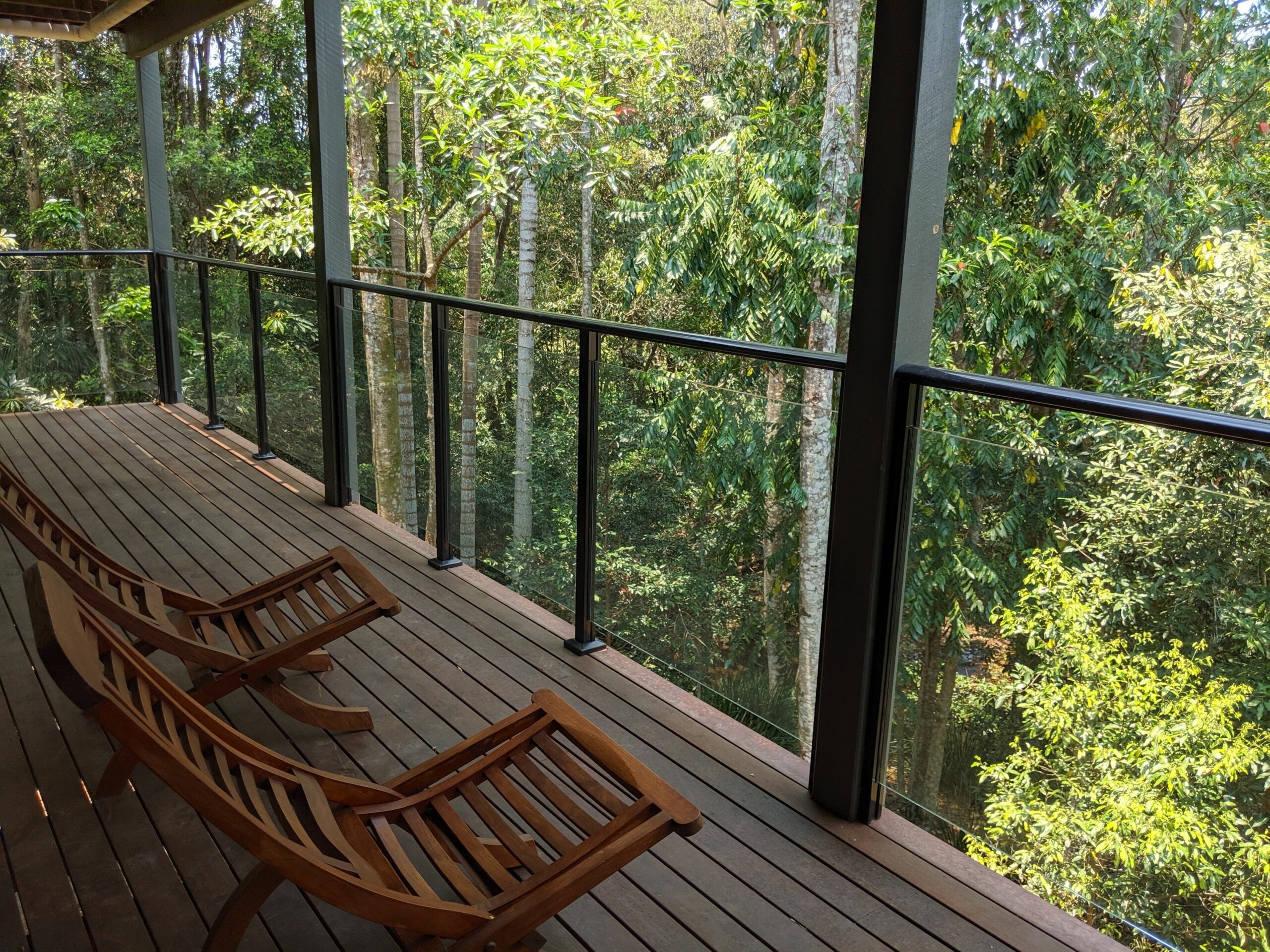 Treetops Haven- Bushland setting a short stroll to Maleny Centre