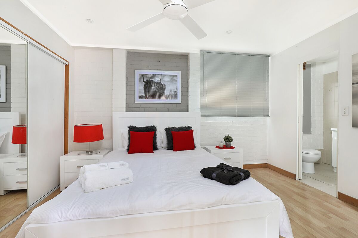 Central Mooloolaba House With Pool. Sleeps 16 - Pet Friendly