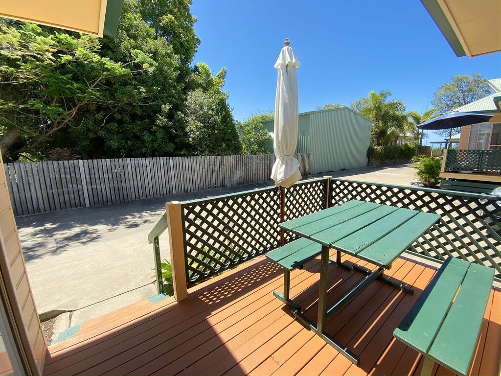 San Marco Villa 4 - Burrum Heads- Beachfront- 2BR - Pool- Aircon