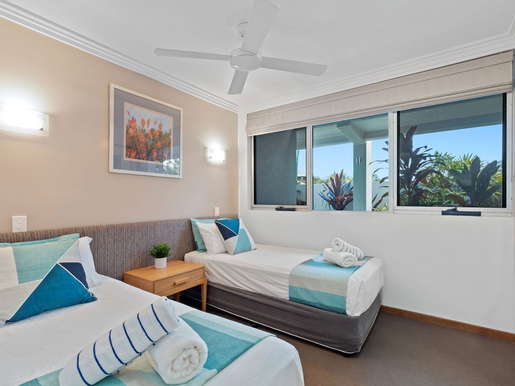 3BR Coolum Beach Escape 🌴Deck😎Pool💦Spa🎾Tennis