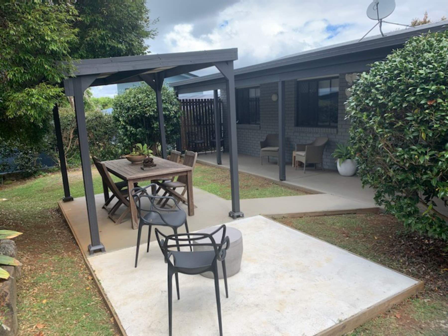 2 Bedroom Cottage in the Heart of Maleny Township