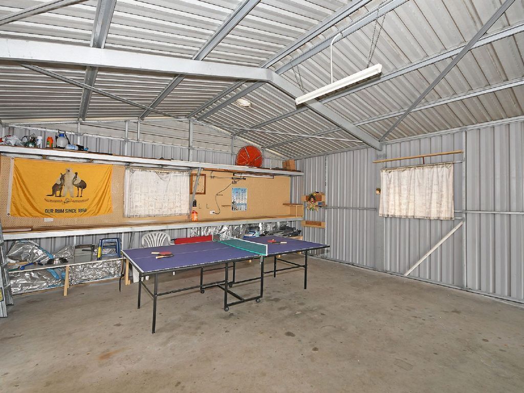 Sandy Paws - Burrum Heads- Walk to Beach -3br- Aircon- Pool Table