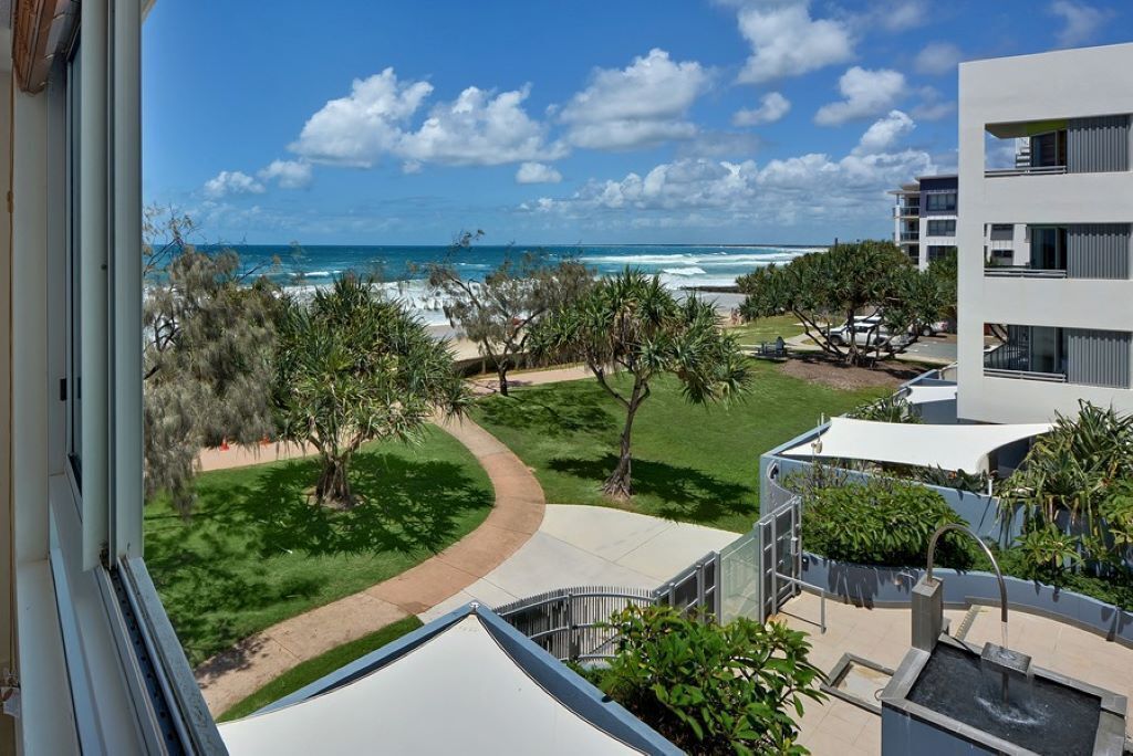 Rolling Surf Resort Kings Beach Beachfront Ideal Apartment