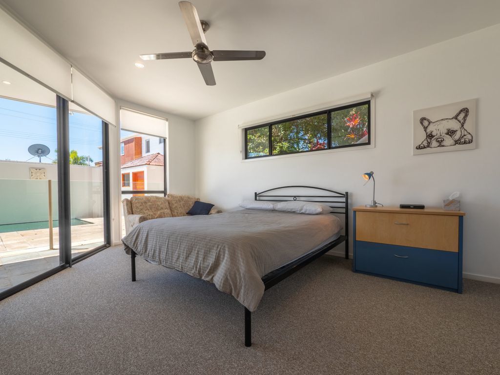 Campbell St, 11 Moffat Beach