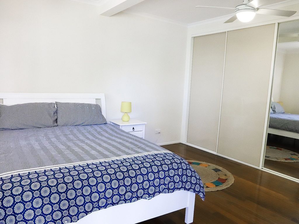 Go Fish - Burrum Heads - Riverfront - 4BR - Pets Welcome