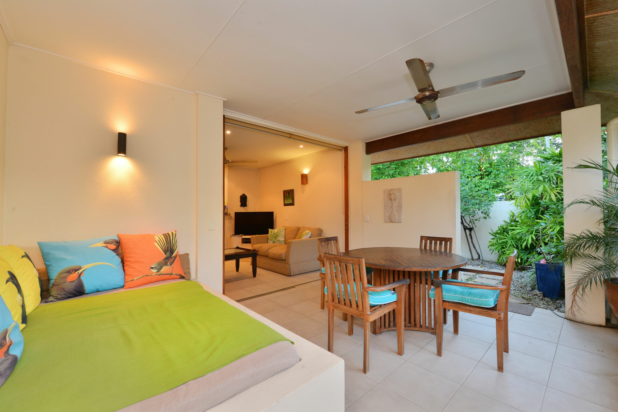 Beachfront Surya Villa 8