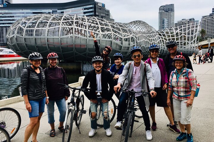 Melbourne Bike Tour with Lunch