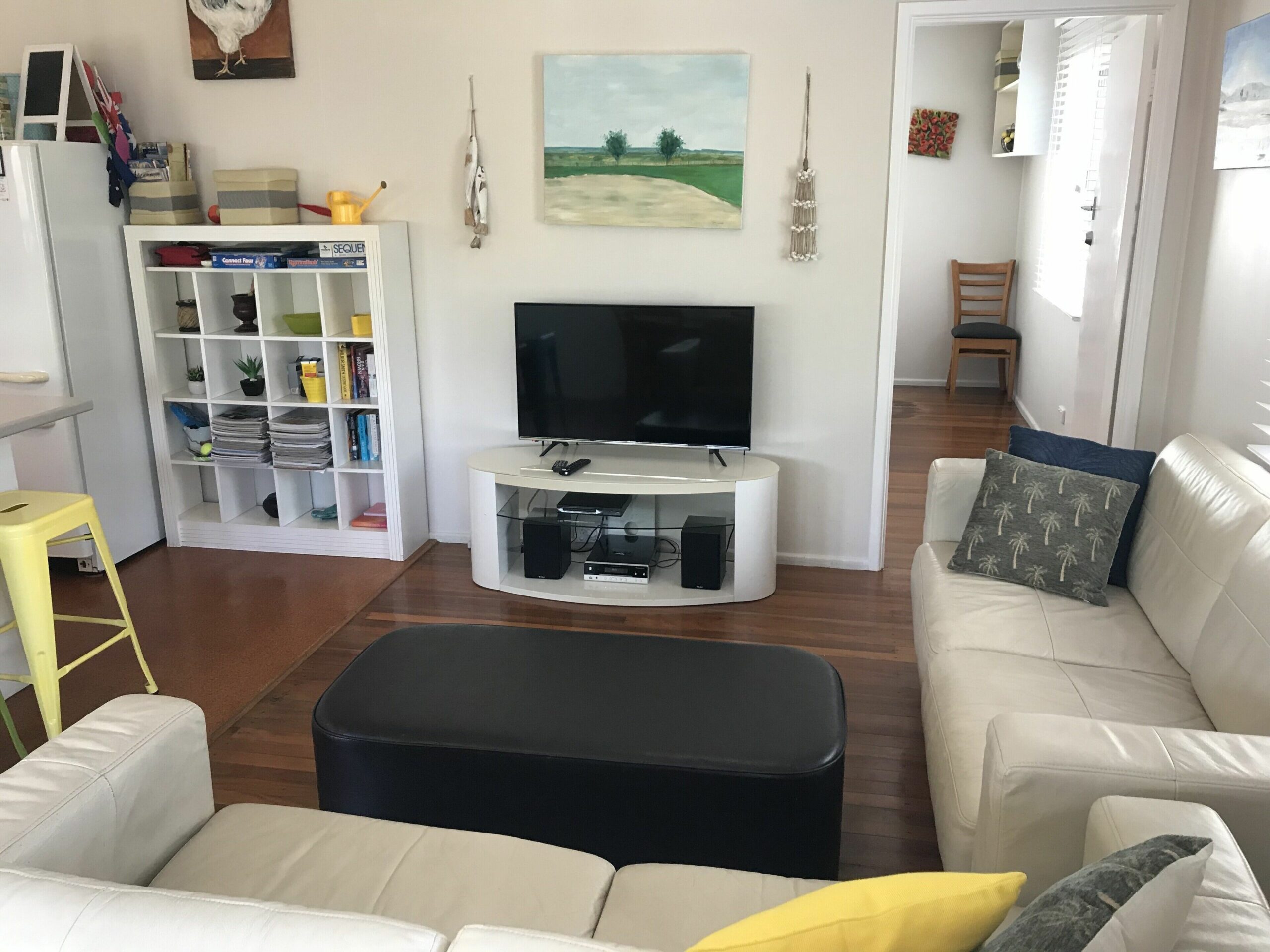 Surfers Beach Cottage Pet Friendly